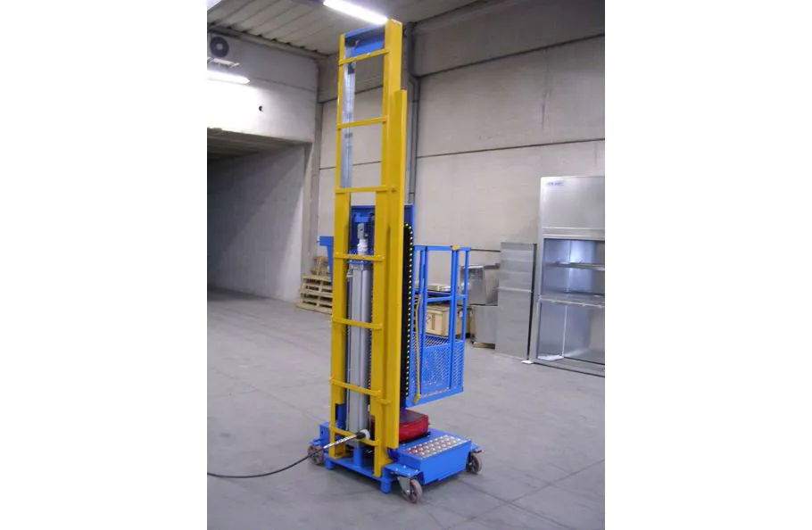 Immagine - Eco-Lift pneumatic elevator 