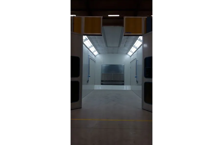 Immagine - Cabine di verniciatura manuali o automatiche per vernici in polvere