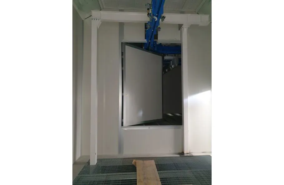 Immagine - Impianti di verniciatura industriali automatici con convogliatori aerei o a terra