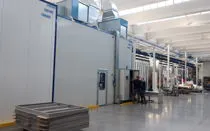 Immagine - Impianti di verniciatura industriali automatici con convogliatori aerei o a terra