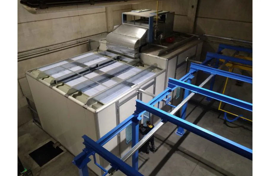 Immagine - Impianti di verniciatura industriali automatici con convogliatori aerei o a terra