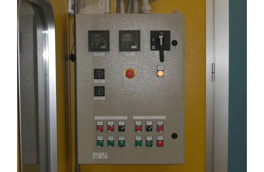 Immagine - Cabine forno verticali o semiverticali per carrozzeria
