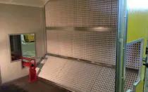 Immagine - Dry filter automatic or manual spray booths for solvent- or water-based paints