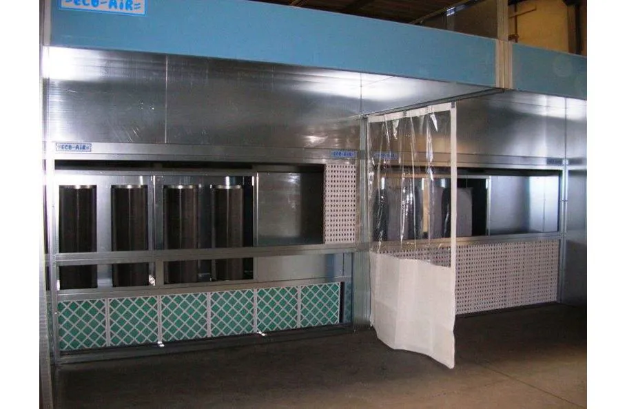 Immagine - Dry filter automatic or manual spray booths for solvent- or water-based paints