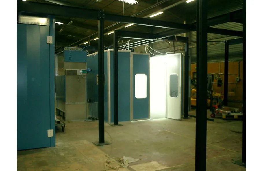 Immagine - Cabine di verniciatura manuali o automatiche per vernici in polvere