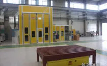 Vertical or semi-vertical industrial coating booths for trains, aircraft, buses, cars and industrial