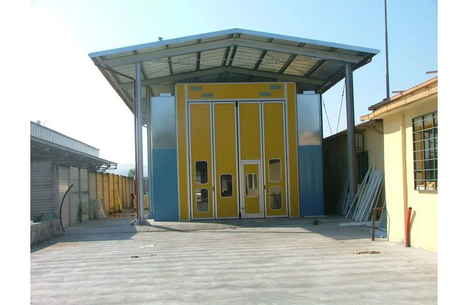 Immagine - Vertical or semi-vertical industrial coating booths for trains, aircraft, buses, cars and industrial