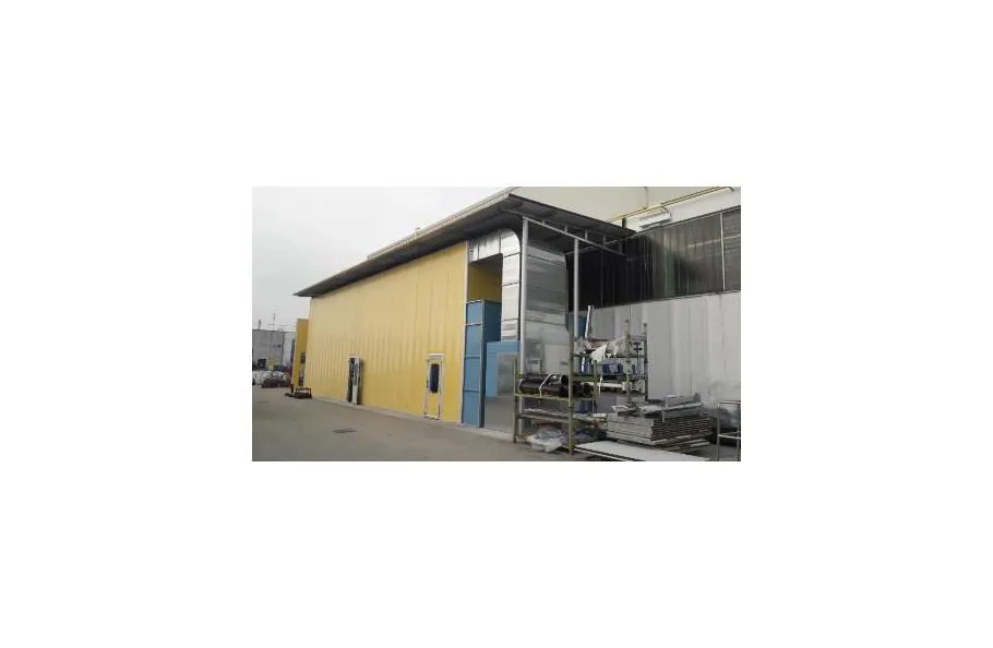 Immagine - Vertical or semi-vertical industrial coating booths for trains, aircraft, buses, cars and industrial