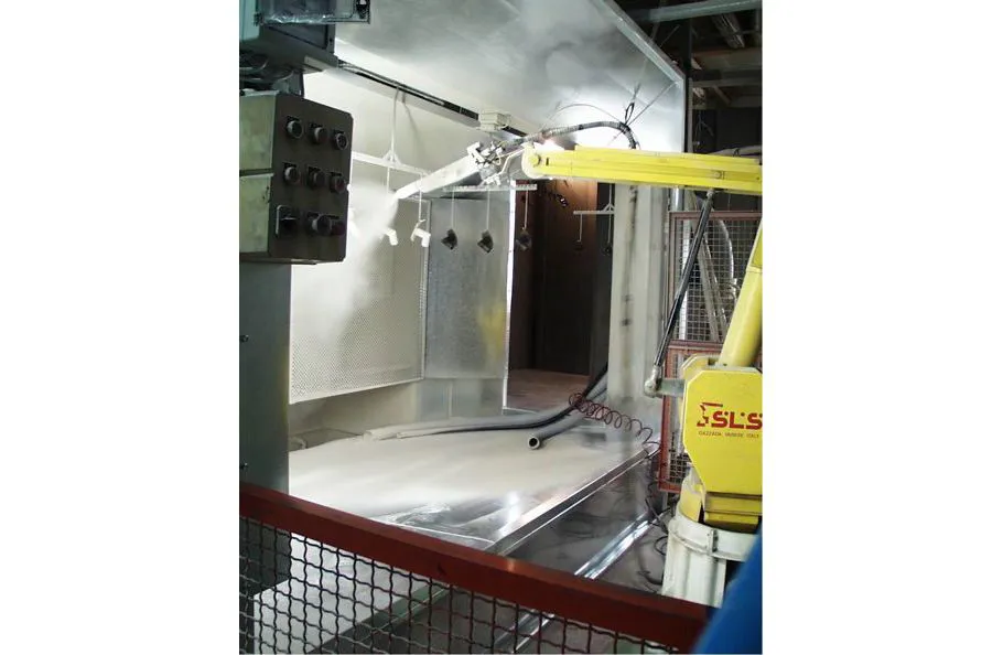 Cabine di verniciatura manuali o automatiche per vernici in polvere