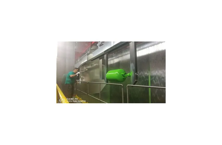 Immagine - Impianti di verniciatura industriali automatici con convogliatori aerei o a terra