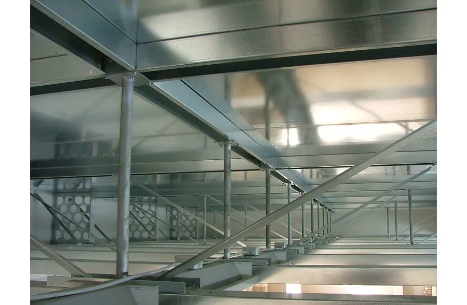 Immagine - Vertical or semi-vertical industrial coating booths for trains, aircraft, buses, cars and industrial