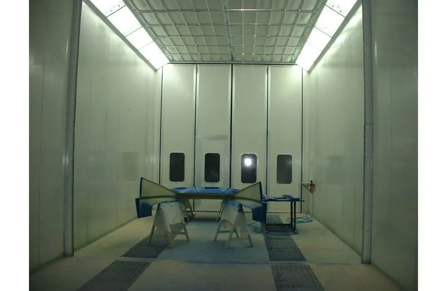 Immagine - Vertical or semi-vertical industrial coating booths for trains, aircraft, buses, cars and industrial