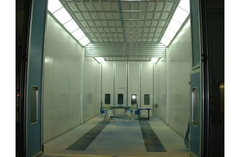 Immagine - Vertical or semi-vertical industrial coating booths for trains, aircraft, buses, cars and industrial