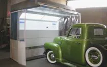 Immagine - Zone di preparazione, carteggiatura, verniciatura